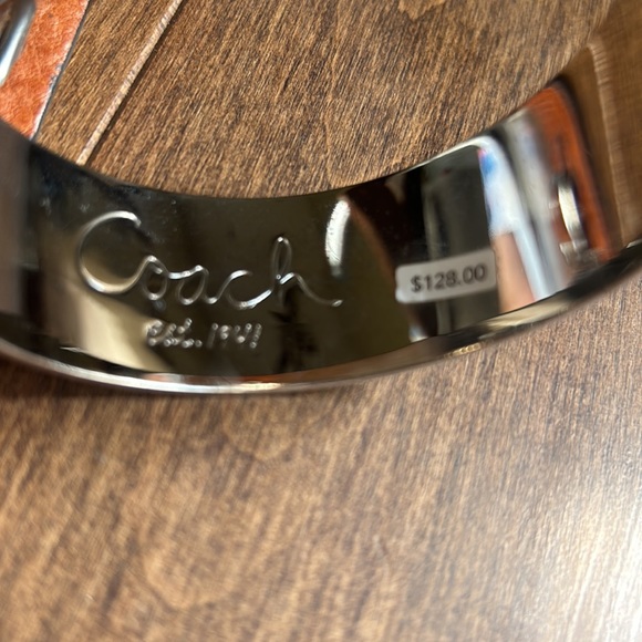 Stunning Coach bangle - Picture 3 of 4